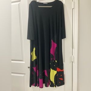 Alembika trapeze dress, ankle length, Size 6 (equivalent to women’s size 18/20.